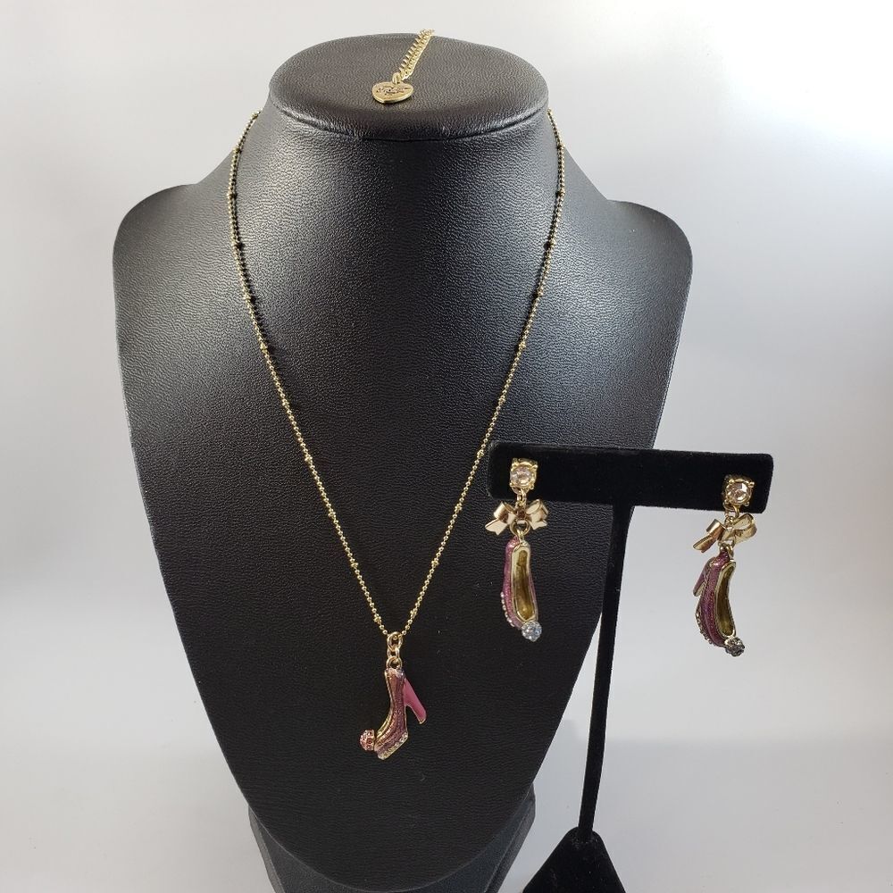Betsey Johnson high heel necklaces and earrings set